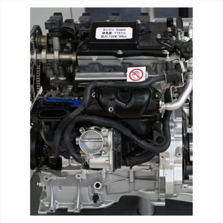 2ZR-FXE black cam cover hybrid engine - ZVW50 cutaway